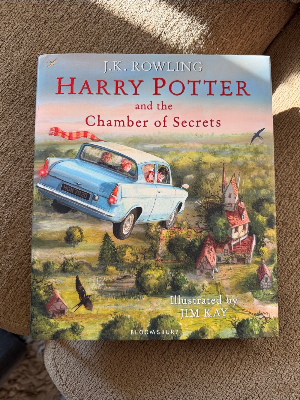 Harry Potter and the Chamber of Secrets - Illustrated Edition (Blue)